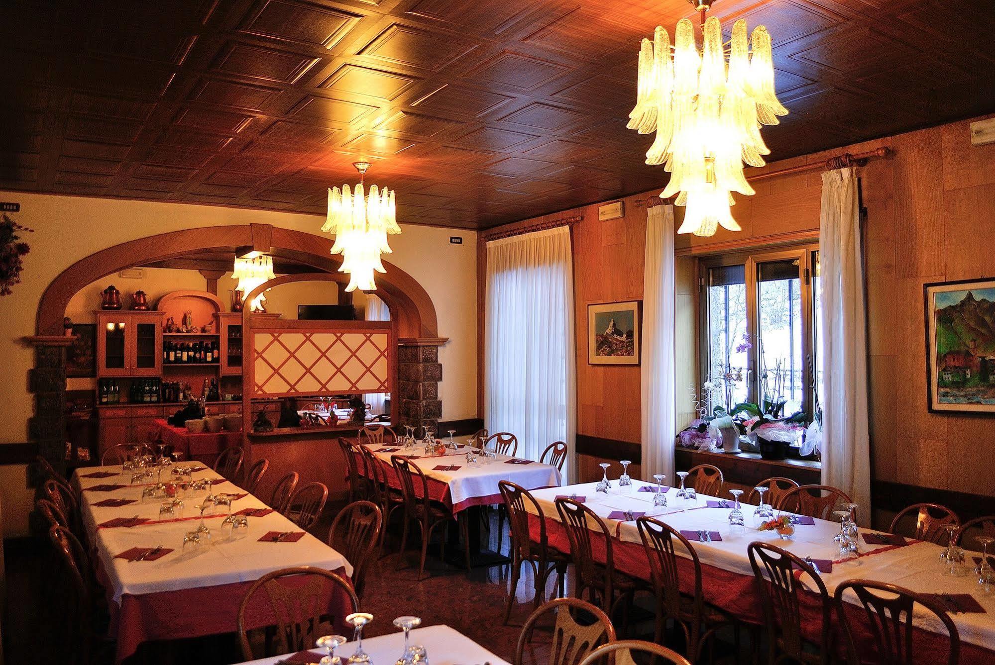 Albergo Morandi วัลบอนดิโอเน ภายนอก รูปภาพ